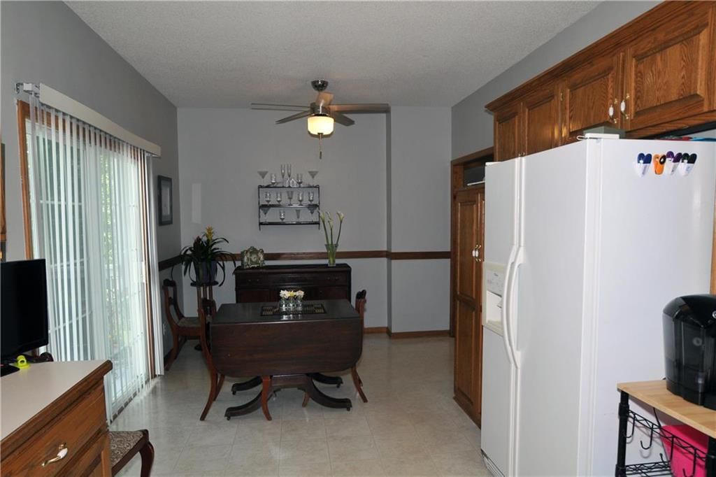 705 Pebble Street — photo 9