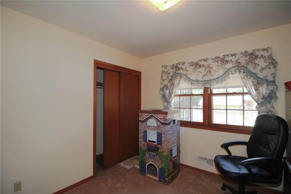 7719 Oakland Avenue — photo 13