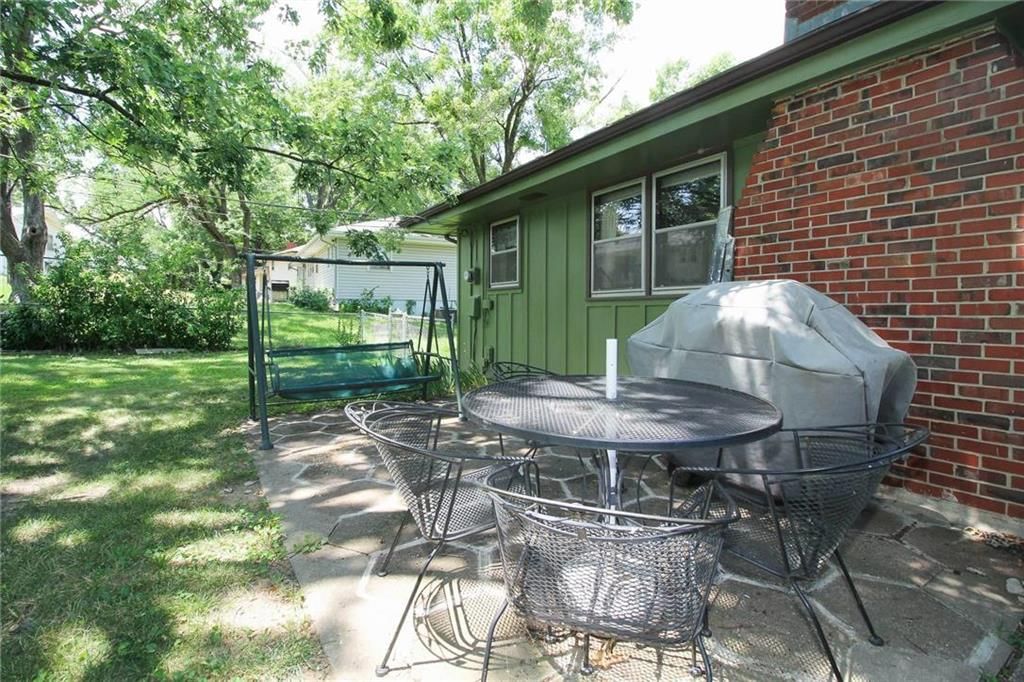 7719 Oakland Avenue — photo 26