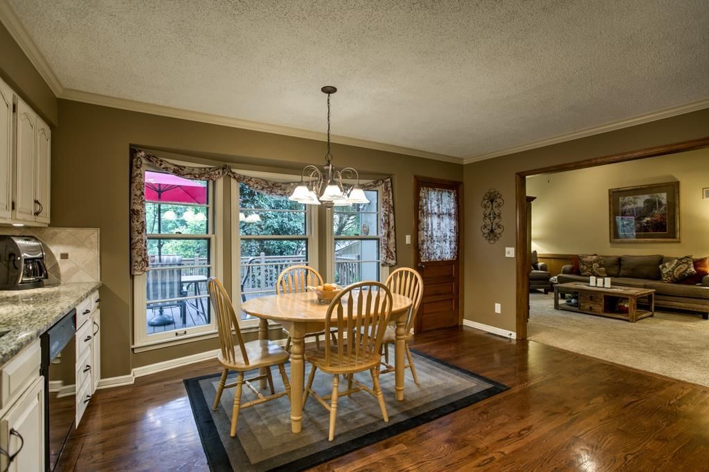 8960 Swarner Drive — photo 11