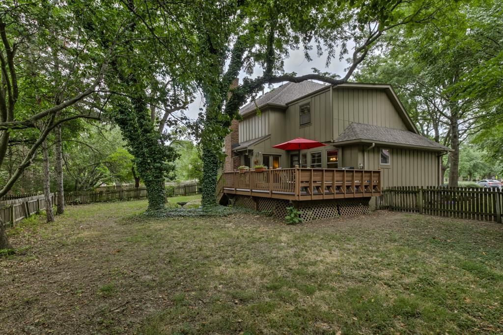 8960 Swarner Drive — photo 23