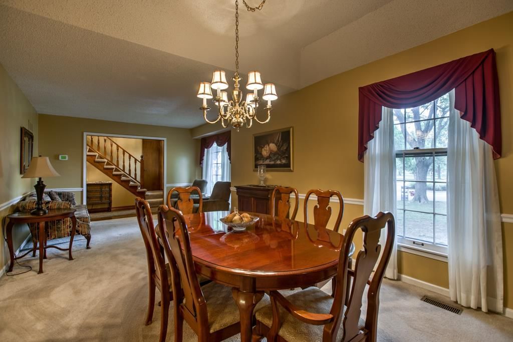 8960 Swarner Drive — photo 5
