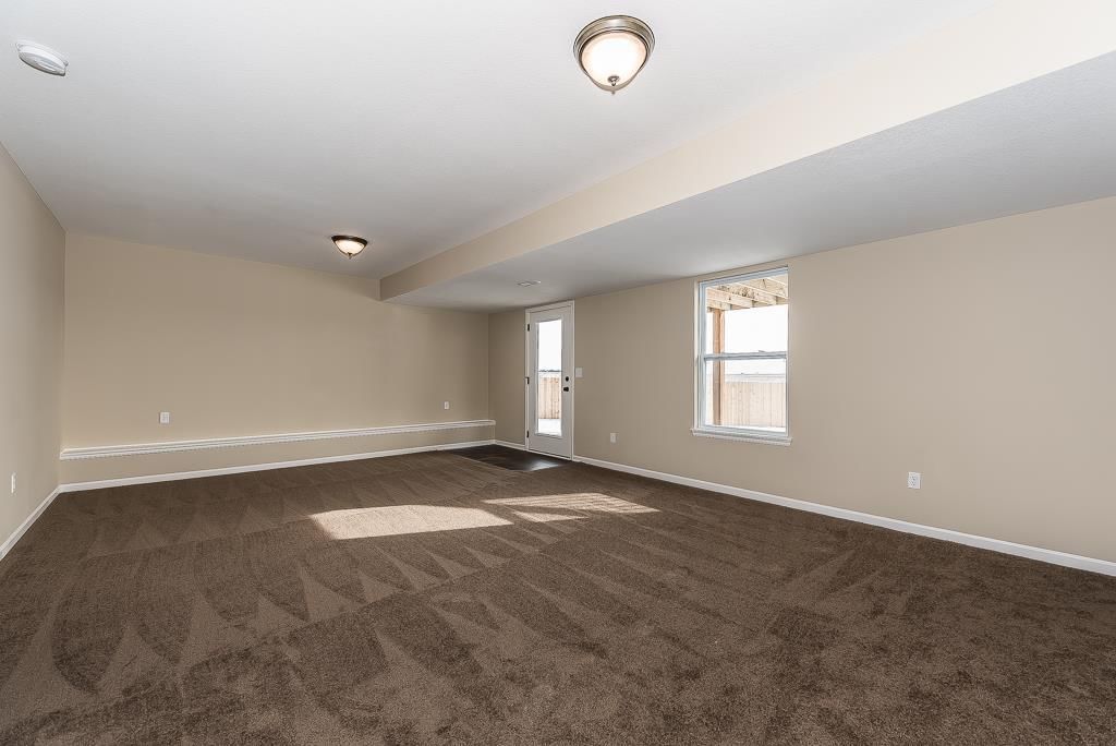 929 N Hickory Drive — photo 17