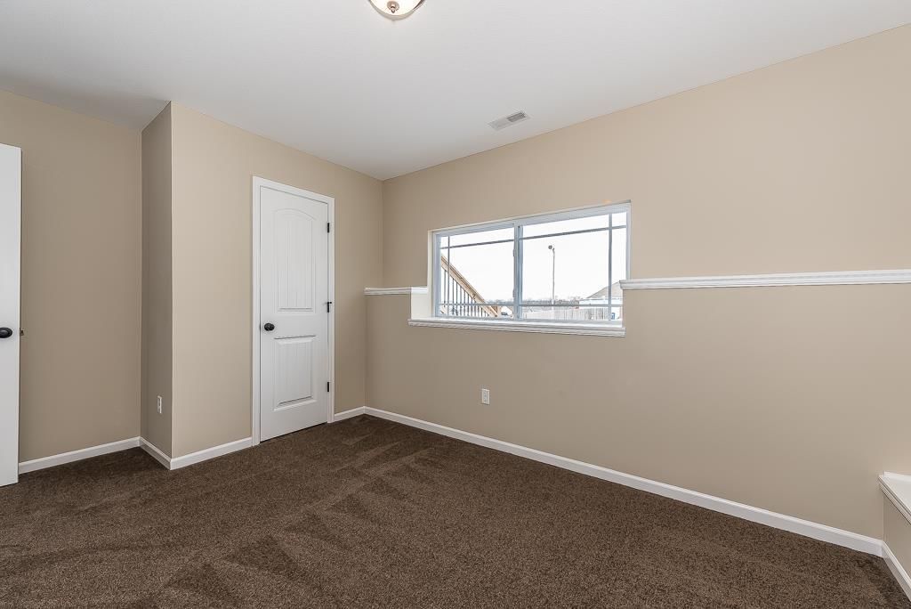 929 N Hickory Drive — photo 19