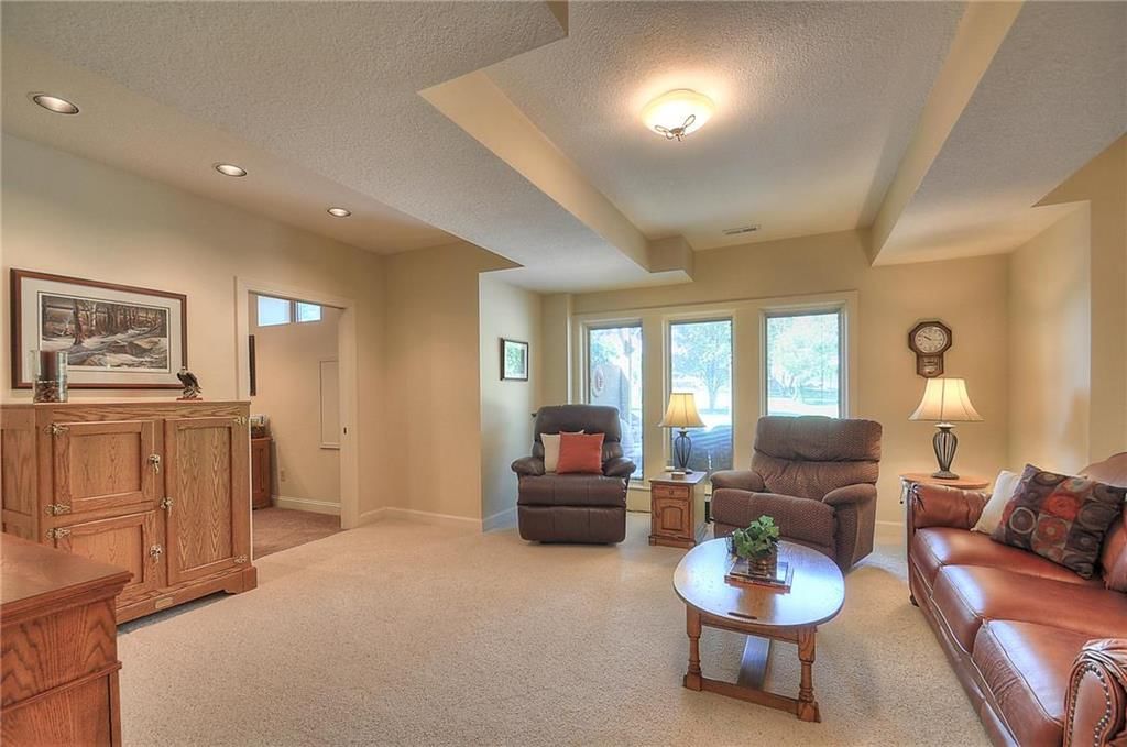 2044 N 200th Road — photo 38