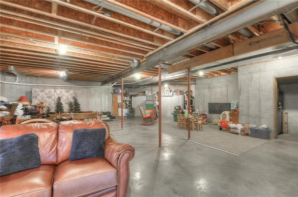 2044 N 200th Road — photo 44
