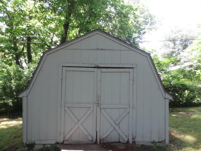 306 N Pearl Street — photo 9