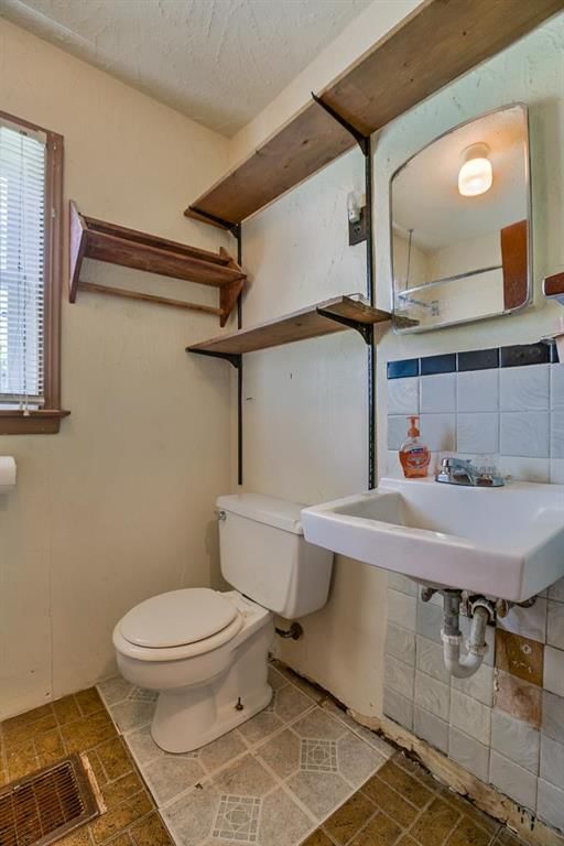 3214 Booth Avenue — photo 13