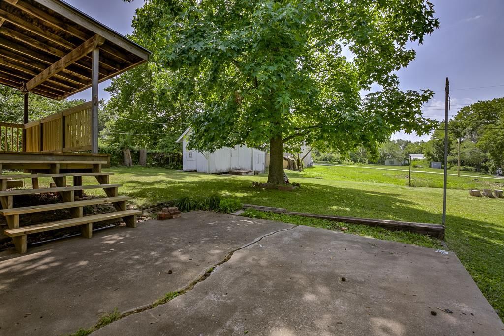 3214 Booth Avenue — photo 18