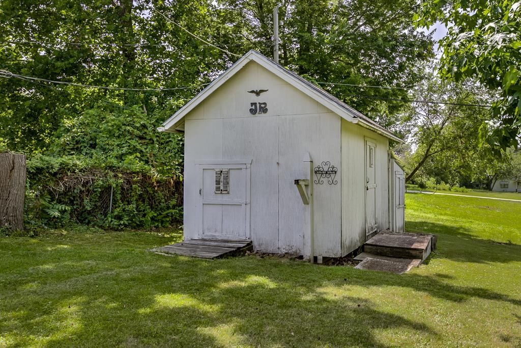 3214 Booth Avenue — photo 23