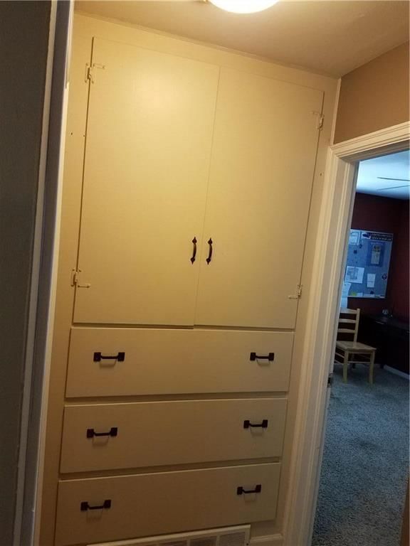 642 E Red Road — photo 14