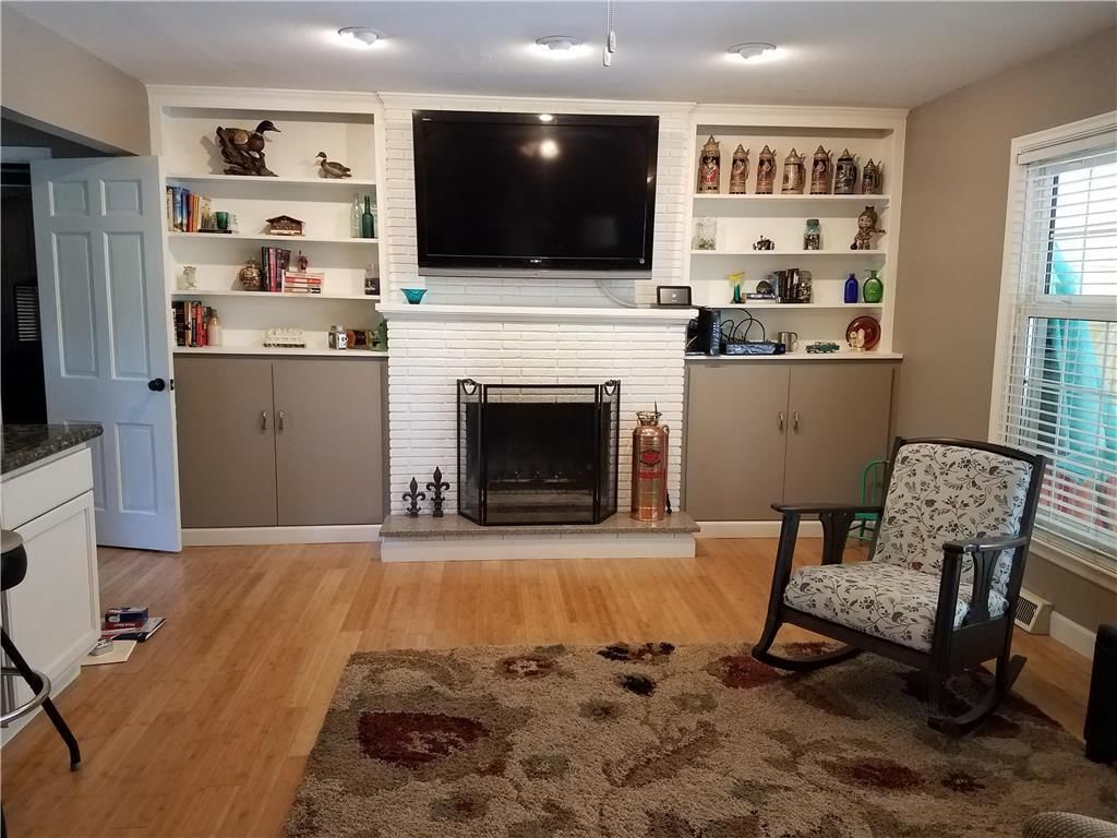 642 E Red Road — photo 5