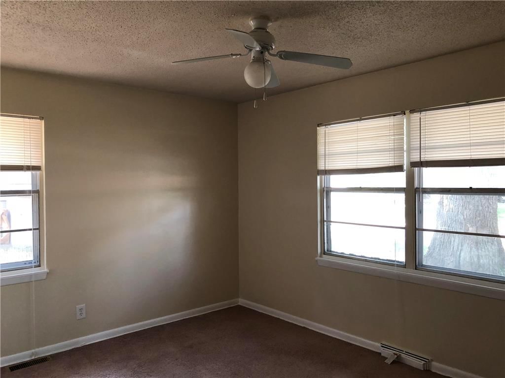 11305 kensington Avenue — photo 11