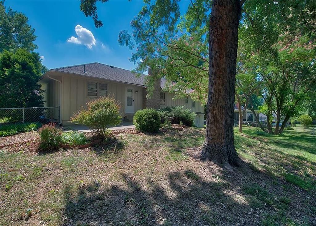 4308 S Greenwich Lane — photo 4
