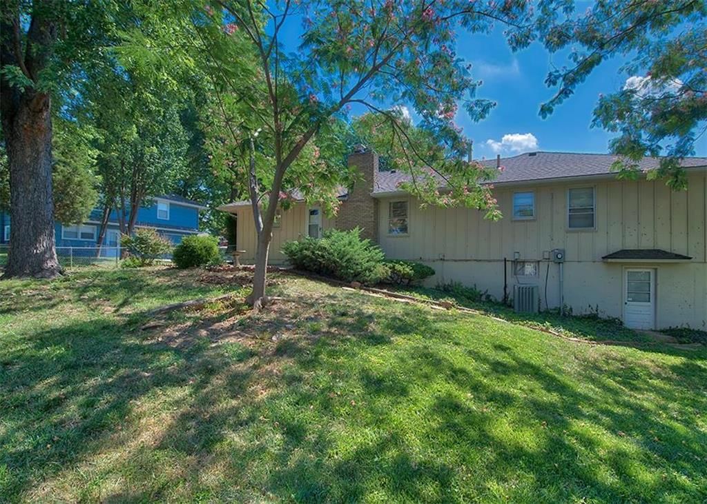 4308 S Greenwich Lane — photo 5