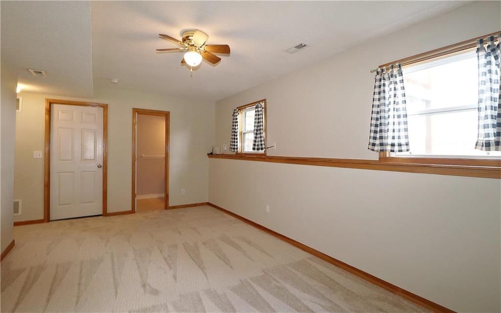 18310 W 160th Terrace — photo 20