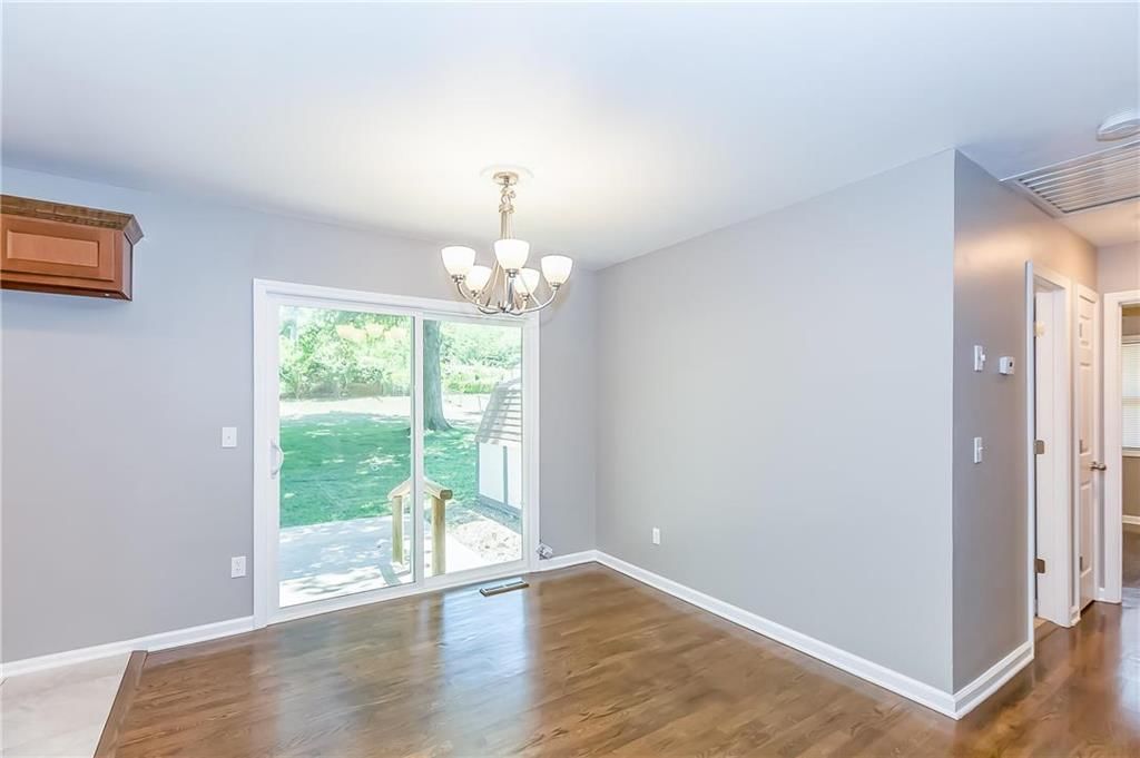 5649 N Tullis Avenue — photo 11