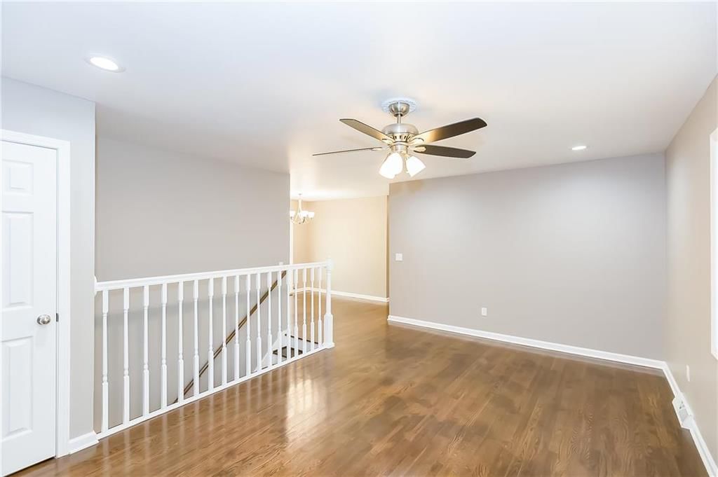 5649 N Tullis Avenue — photo 12