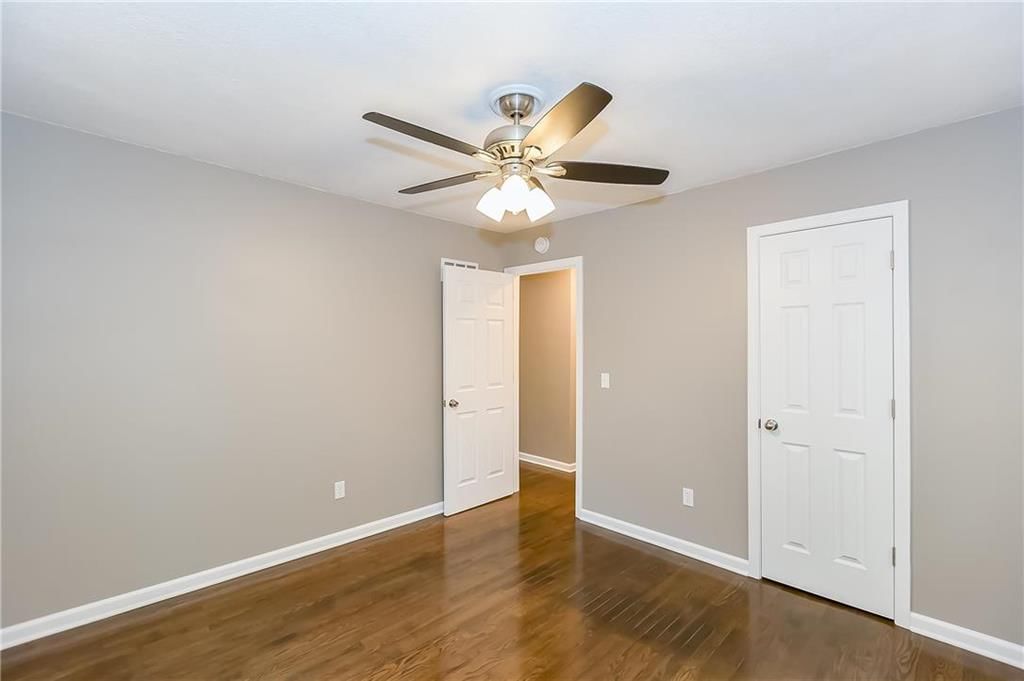 5649 N Tullis Avenue — photo 22