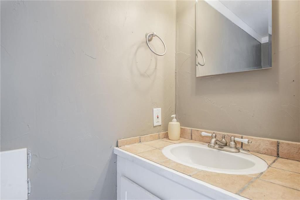 13963 W 147th Street — photo 22