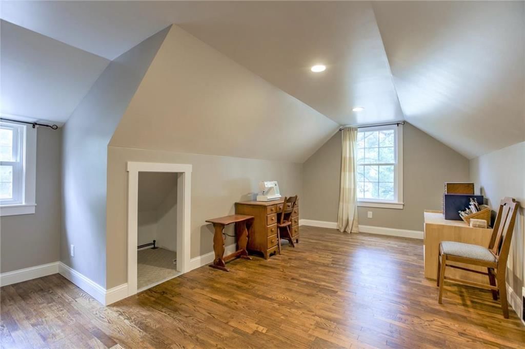 5643 Maple Street — photo 15