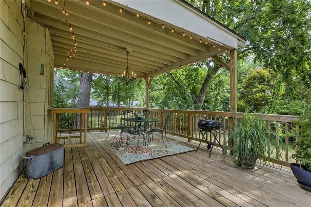 5643 Maple Street — photo 24