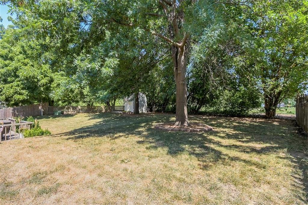 9500 W 47th Terrace — photo 36