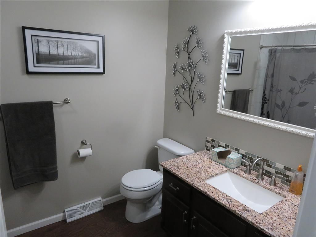 613 SW Holloway Lane — photo 12