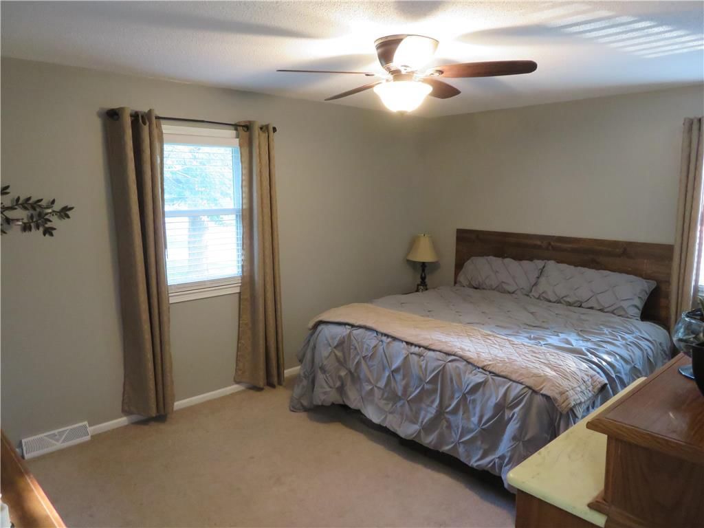 613 SW Holloway Lane — photo 14