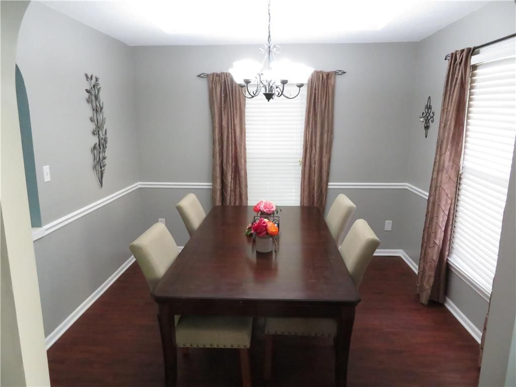 613 SW Holloway Lane — photo 8