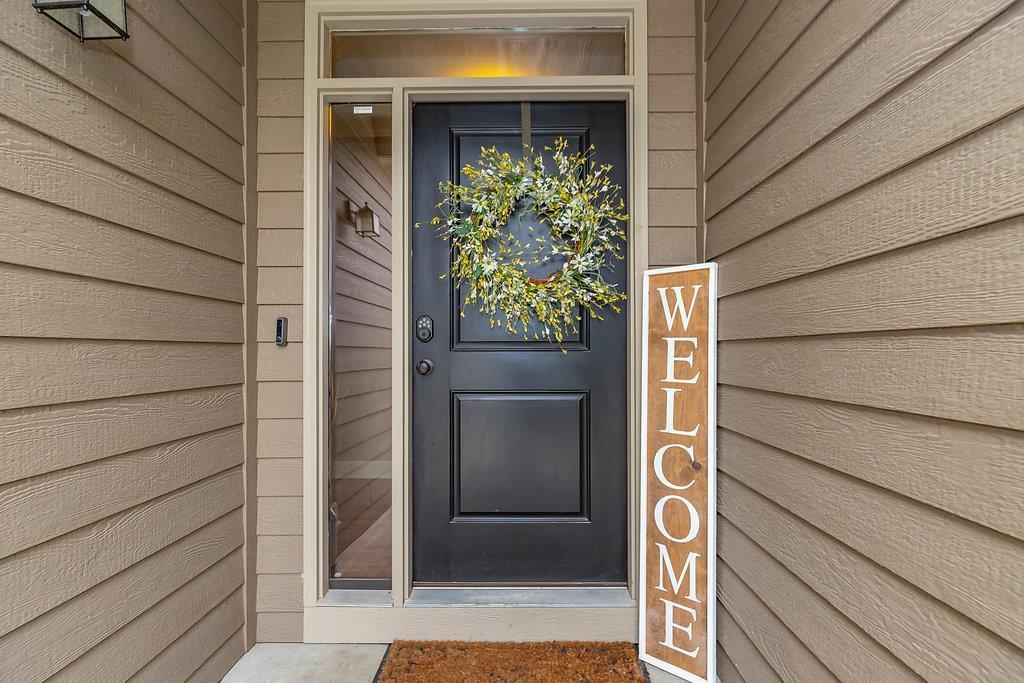 6331 Serenade Drive — photo 2