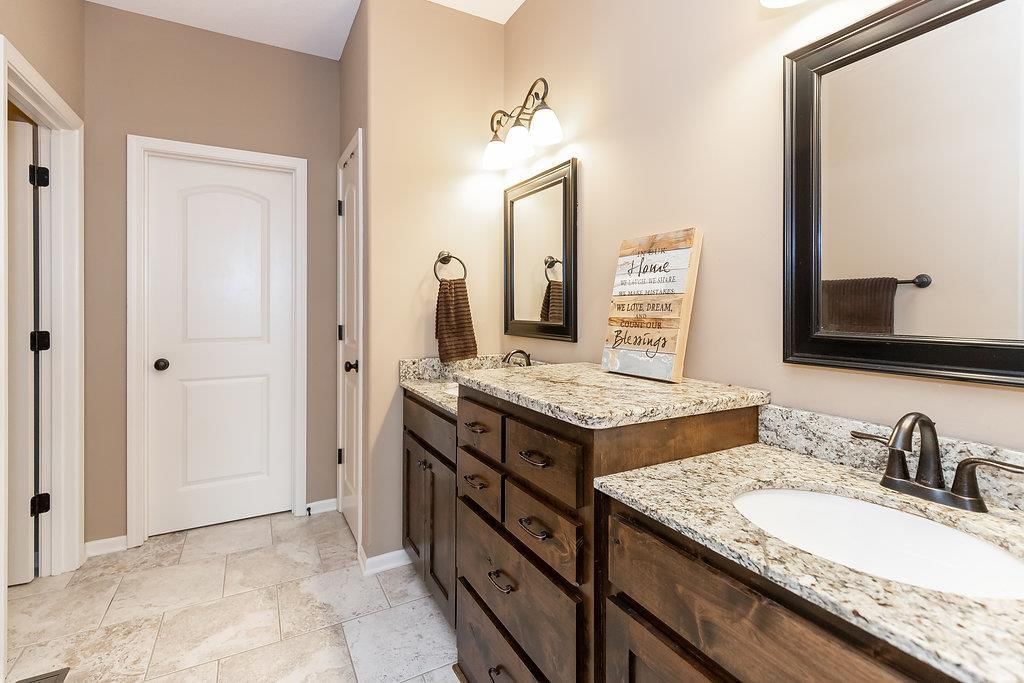 6331 Serenade Drive — photo 14