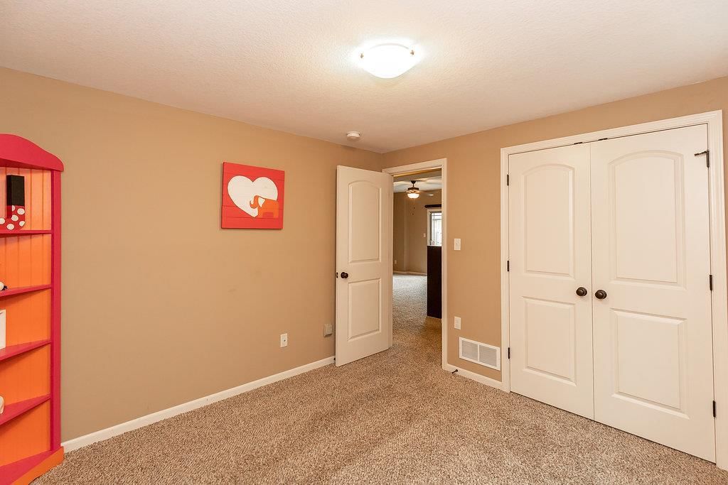 6331 Serenade Drive — photo 25