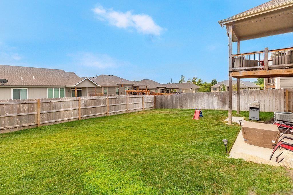 6331 Serenade Drive — photo 28