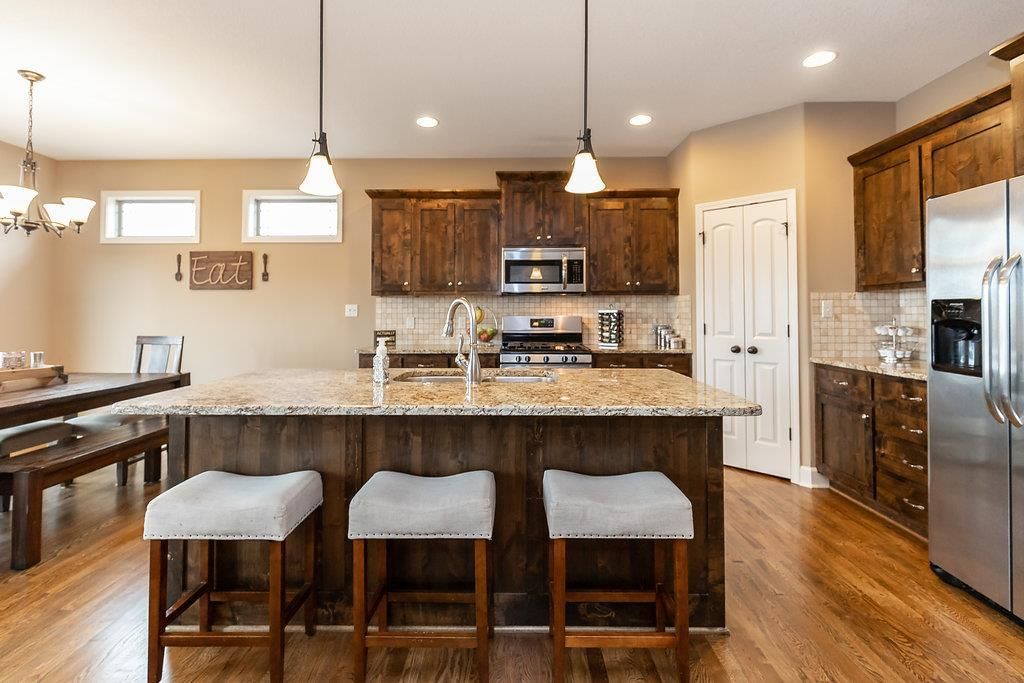 6331 Serenade Drive — photo 9