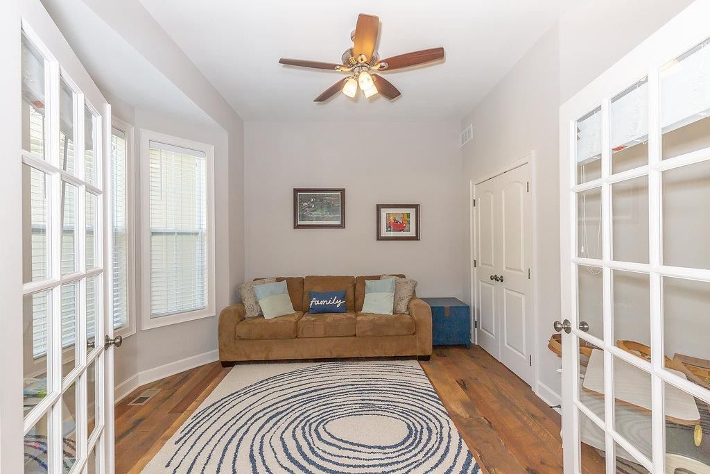 9104 NW 81st Street — photo 3