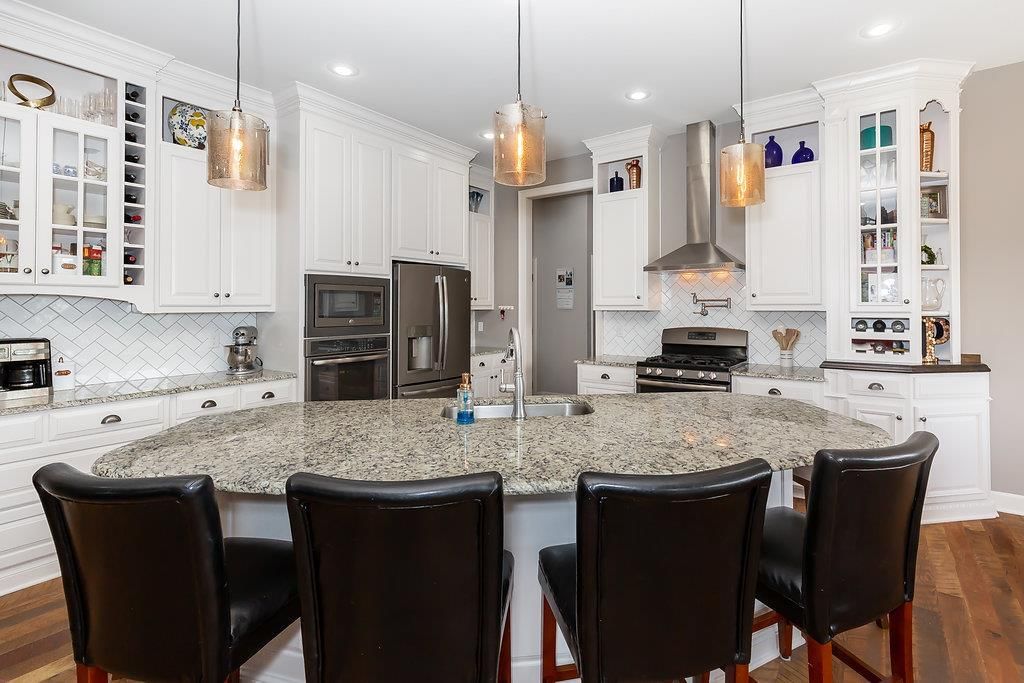 9104 NW 81st Street — photo 7