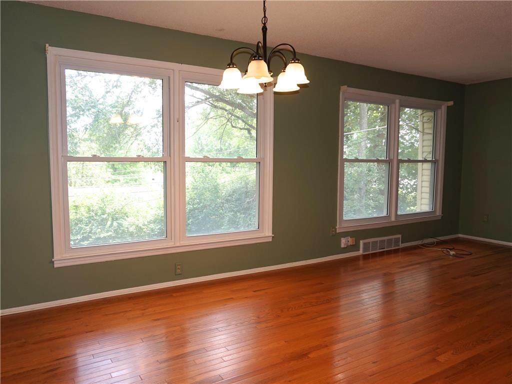 3619 E 105th Terrace — photo 5