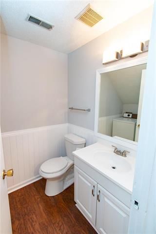 1219 Laura Avenue — photo 9
