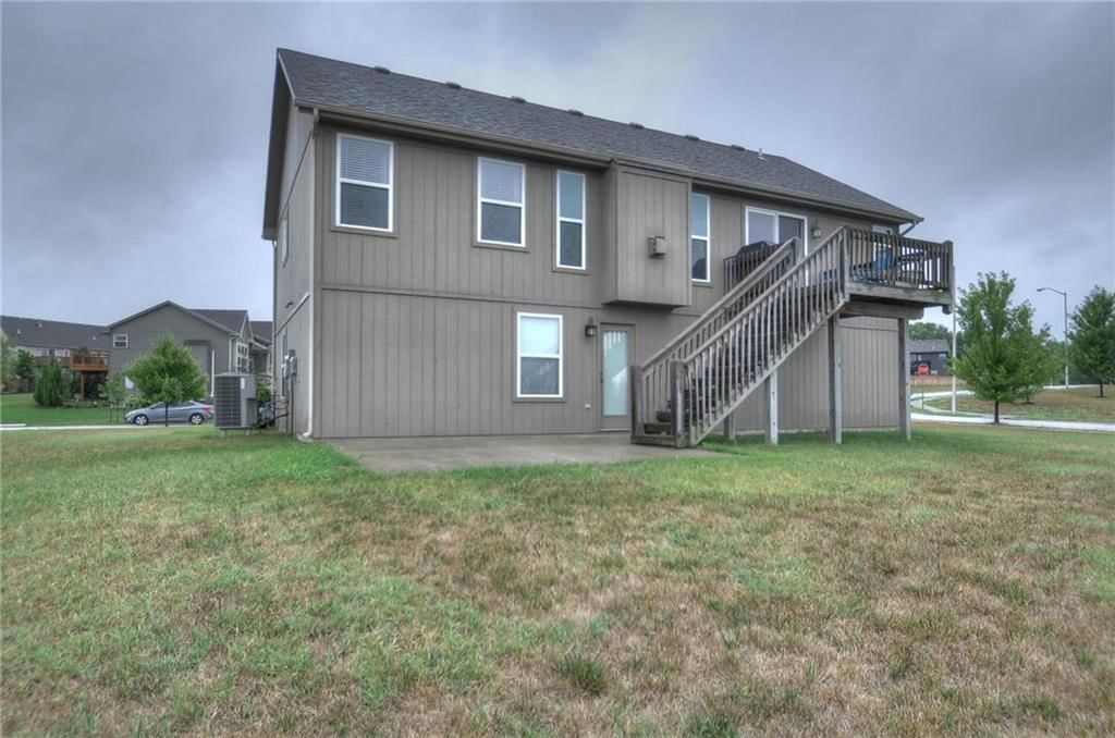 8900 NE Paw Paw Drive — photo 23