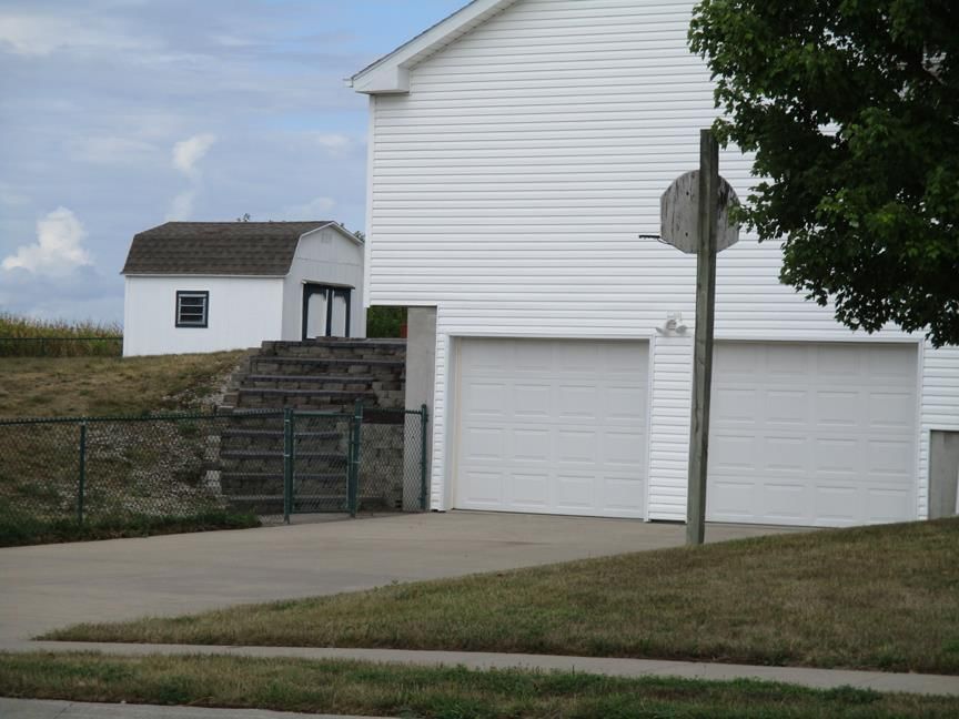 120 Hondo Street — photo 12