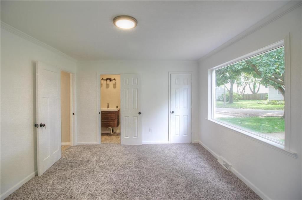8209 NE Flagor Road — photo 11