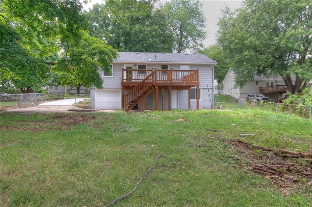 8209 NE Flagor Road — photo 21