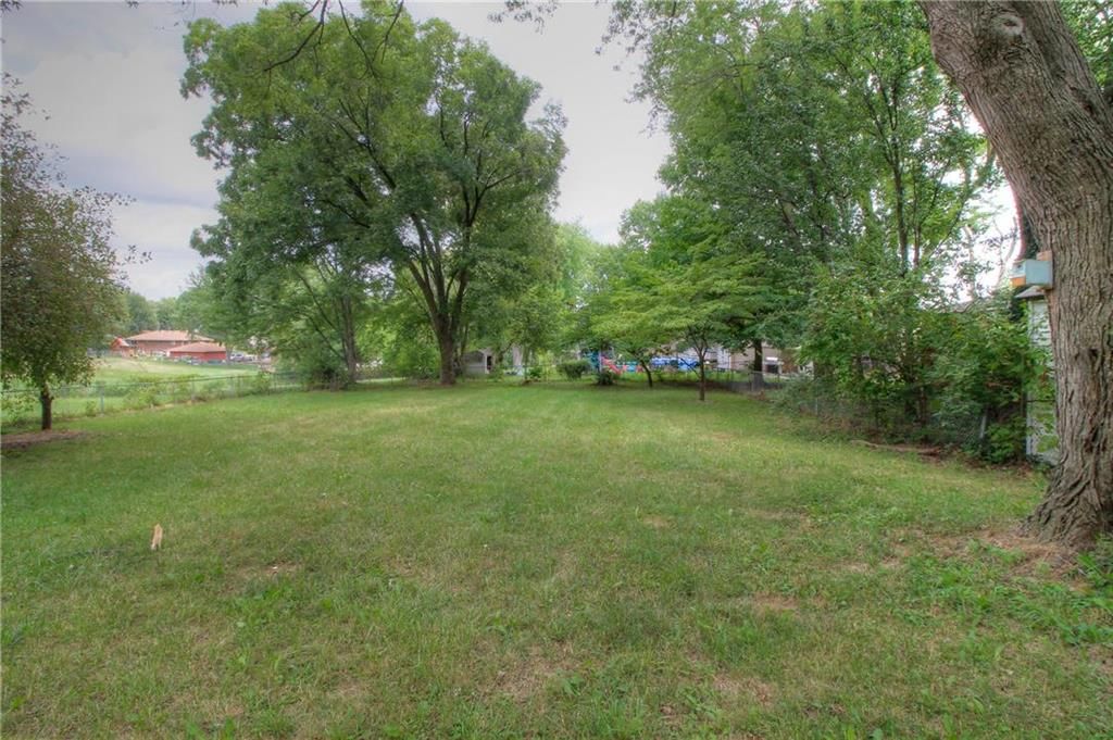 8209 NE Flagor Road — photo 25