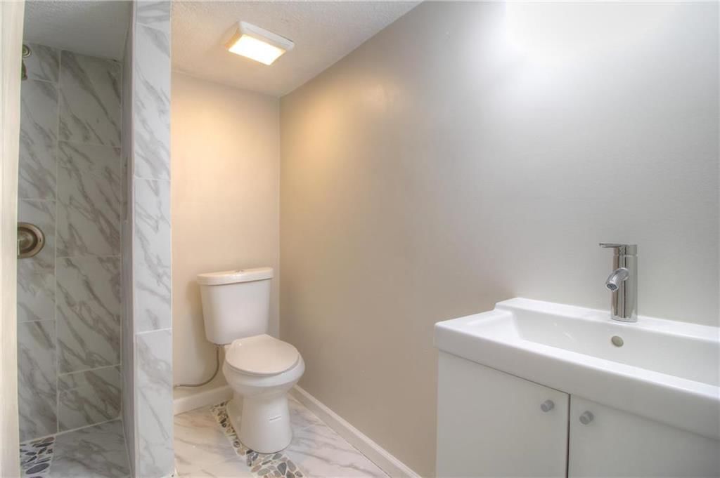 8209 NE Flagor Road — photo 7
