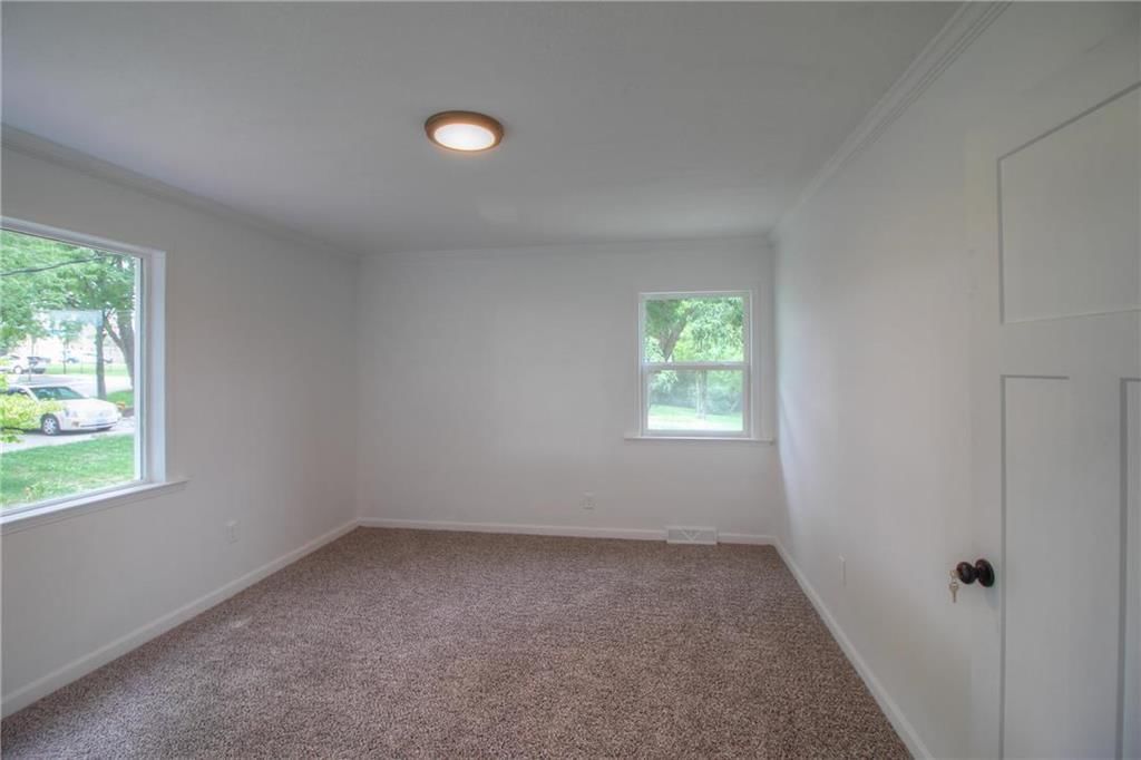 8209 NE Flagor Road — photo 10