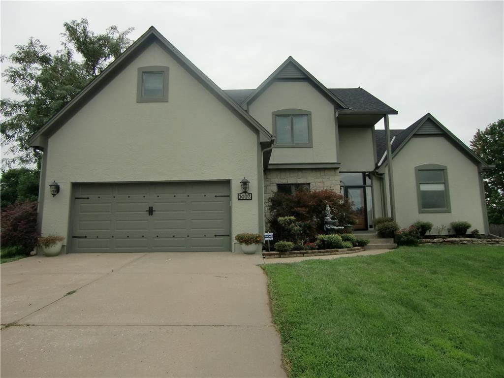 1402 Cedar Ridge Circle — photo 2
