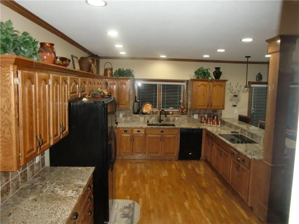 1402 Cedar Ridge Circle — photo 13