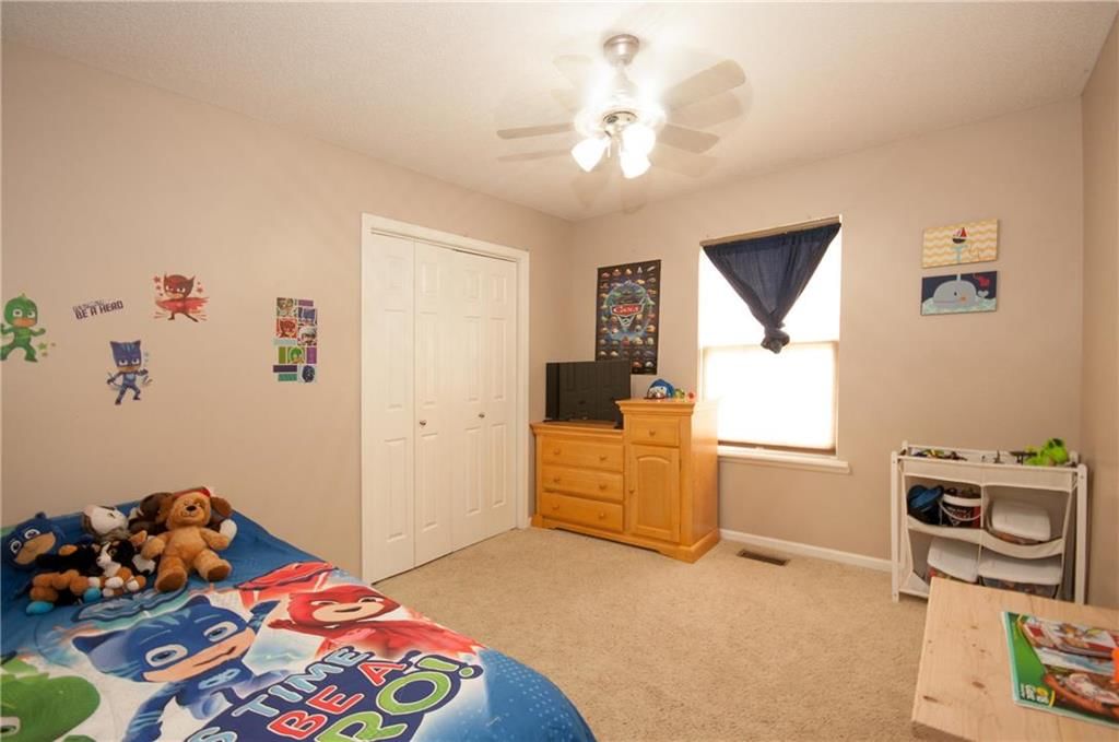 811 SW Bishop Drive — photo 13