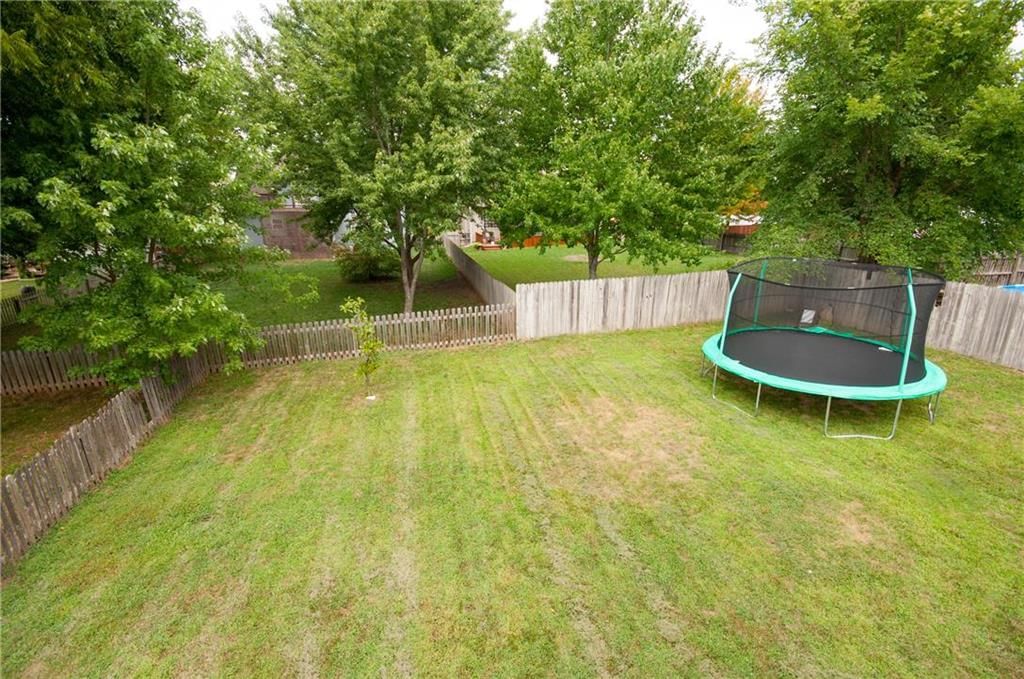 811 SW Bishop Drive — photo 23